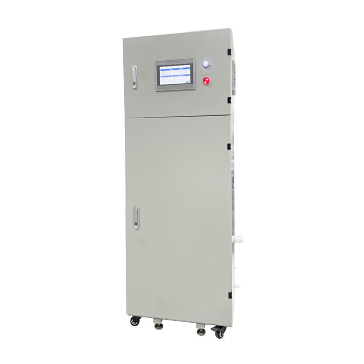 在線(xiàn)余氯檢測(cè)儀展示