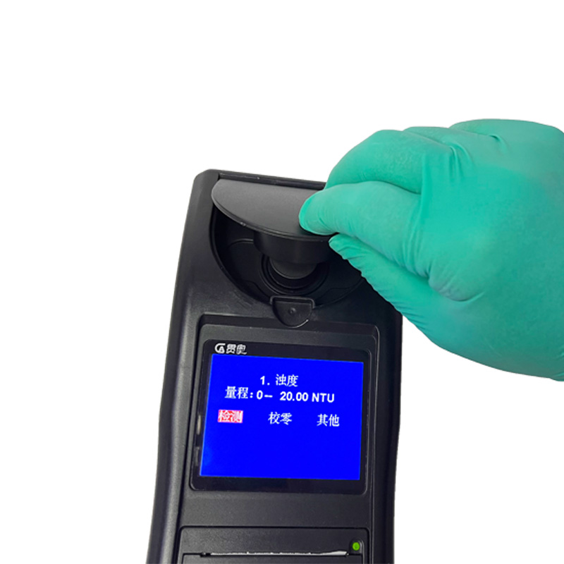 水質(zhì)檢測儀的抗干擾實驗